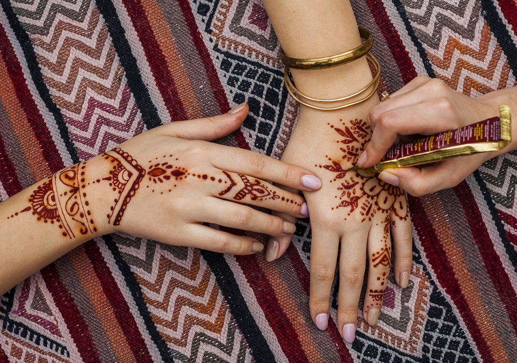 15+ Best Mehndi Designs for Ramadan ☪ Eid 2024