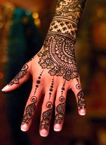 15 Outstanding Collections of Diwali Mehndi Designs 2023