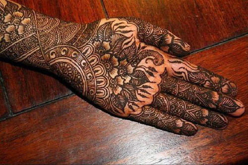 15 Latest Asha Savla Mehndi Designs with Pictures