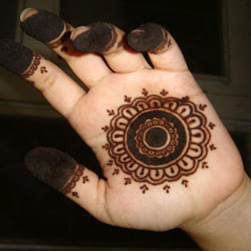 15 Latest Asha Savla Mehndi Designs with Pictures