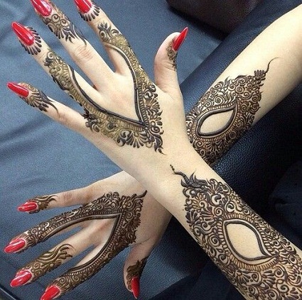 15 Latest Asha Savla Mehndi Designs with Pictures