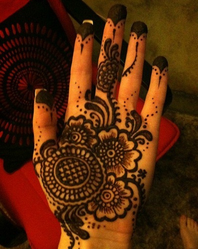 10 Latest Western Mehndi Designs To Try In 2023