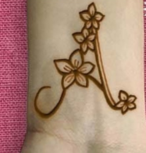 10 Unique A Letter Mehndi Designs With Pictures