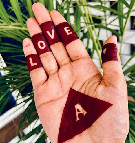 10 Unique A Letter Mehndi Designs With Pictures