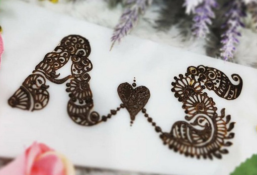 10 Unique A Letter Mehndi Designs With Pictures