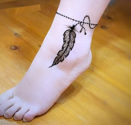 15 Anklet Mehndi Designs That You Will Love 2023
