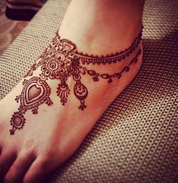15 Anklet Mehndi Designs That You Will Love 2023