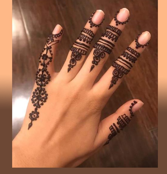 20 Best All Finger Mehndi Designs (2023 Latest Images)