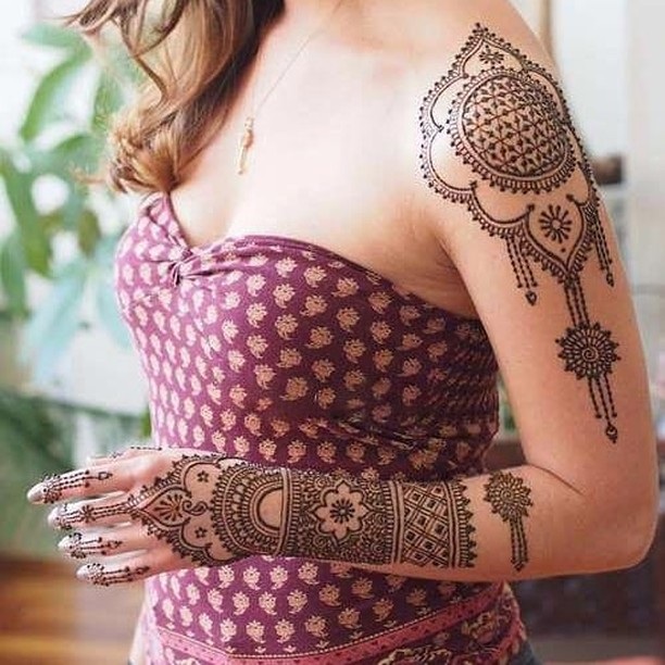 10 Stunning Shoulder Mehndi Designs to Elevate Your Style