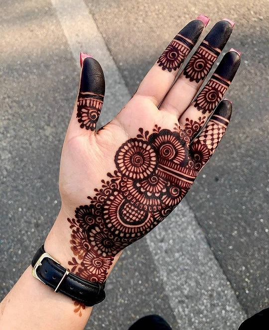 10 Stunning Bombay Style Mehndi Designs for Every Occasion