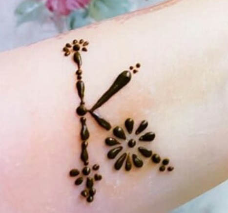 10 Inspiring K Letter Mehndi Designs Suitable for Anyone