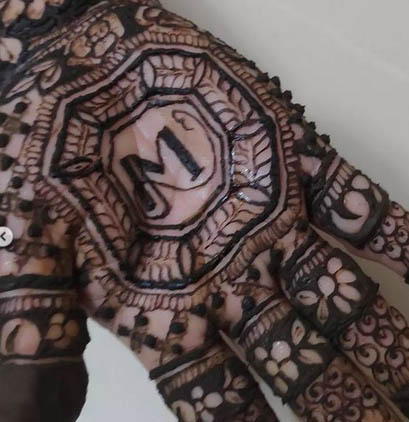 10 Expressive M Letter Mehendi Designs In 2023