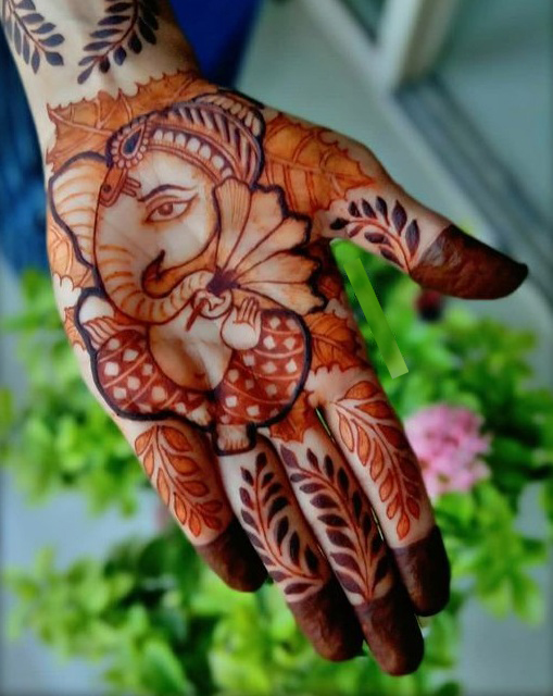 10 Adorable Ganesh Mehndi Designs for Festivals 2023