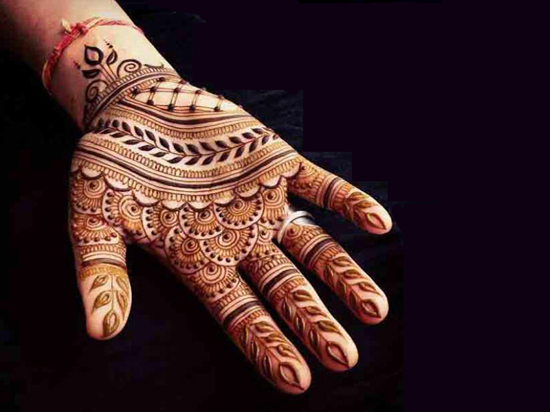 12 Simple Henna/Mehndi Designs for Men and Groom