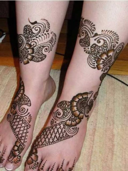 15+ Stylish Foot Mehndi Designs for Your Pretty Feet | Style At Life