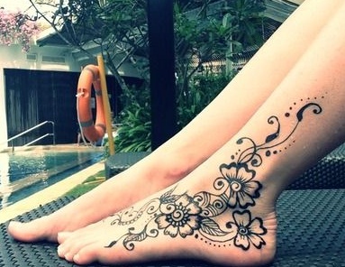 15+ Stylish Foot Mehndi Designs for Your Pretty Feet | Style At Life