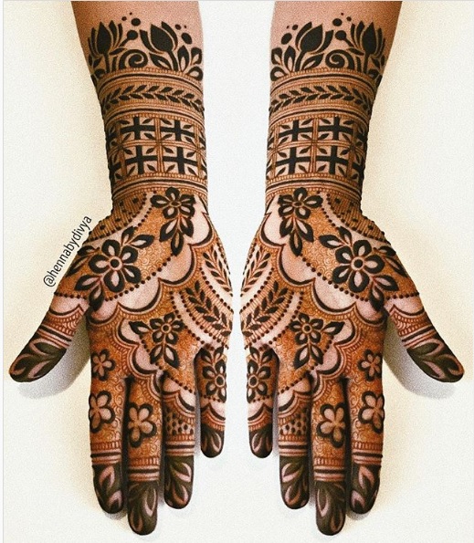 25 Elegant Full Hand Mehndi Designs for Brides-to-Be 2023