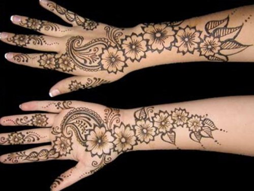 25 Elegant Full Hand Mehndi Designs for Brides-to-Be 2023