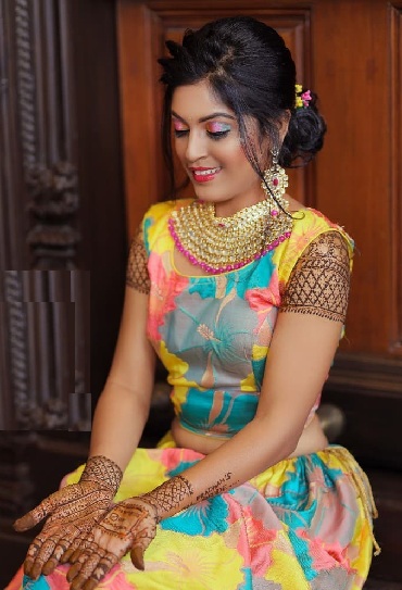 15 Marvelous Blouse Mehndi Designs You Can Try In 2023