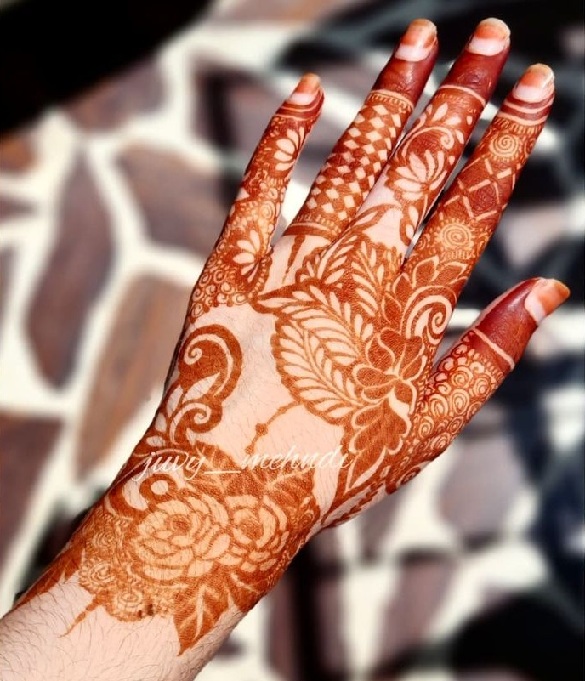 15 Latest Designer Mehndi Designs with Images | I Fashion Styles