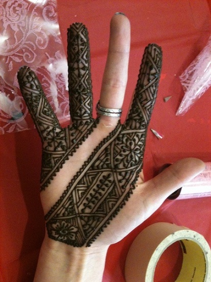 15 Best Engagement Mehndi Designs with Images | I Fashion Styles