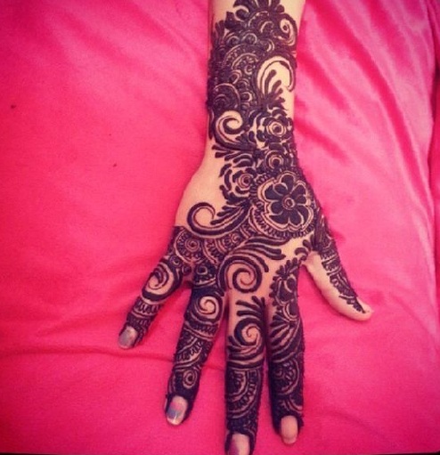15 Best Engagement Mehndi Designs with Images | I Fashion Styles