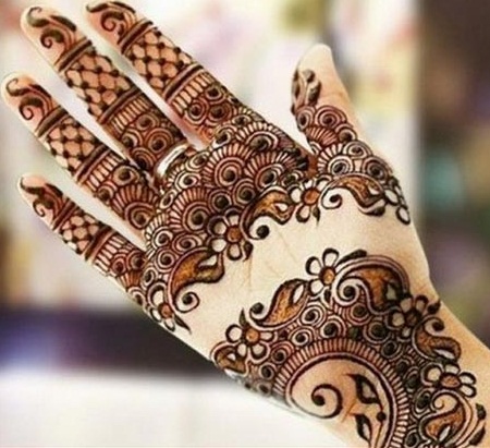50 Most Loved Indian Style Mehndi Designs for Girls