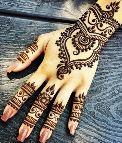 50 Most Loved Indian Style Mehndi Designs for Girls