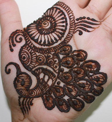 15 Artistic Peacock (Mor) Mehndi Designs 2023 | I Fashion Styles