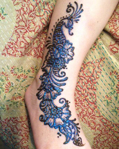 9 Stunning Glitter Mehndi Designs with Pictures | I Fashion Styles