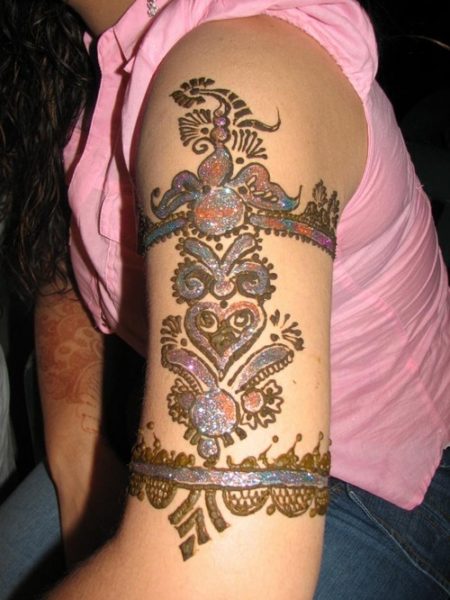 15 Outstanding Arms Mehndi Designs with Photos | I Fashion Styles