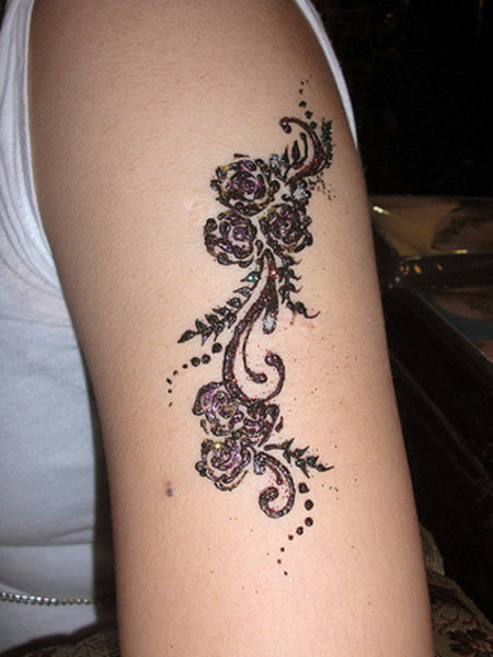 15 Outstanding Arms Mehndi Designs with Photos | I Fashion Styles