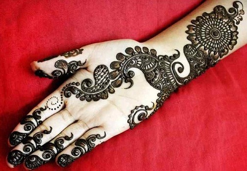 10 Latest Single Line Mehndi Designs with Pictures | I Fashion Styles