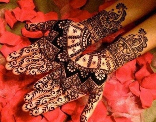 Top 10 Traditional Bengali Mehndi Designs for Weddings