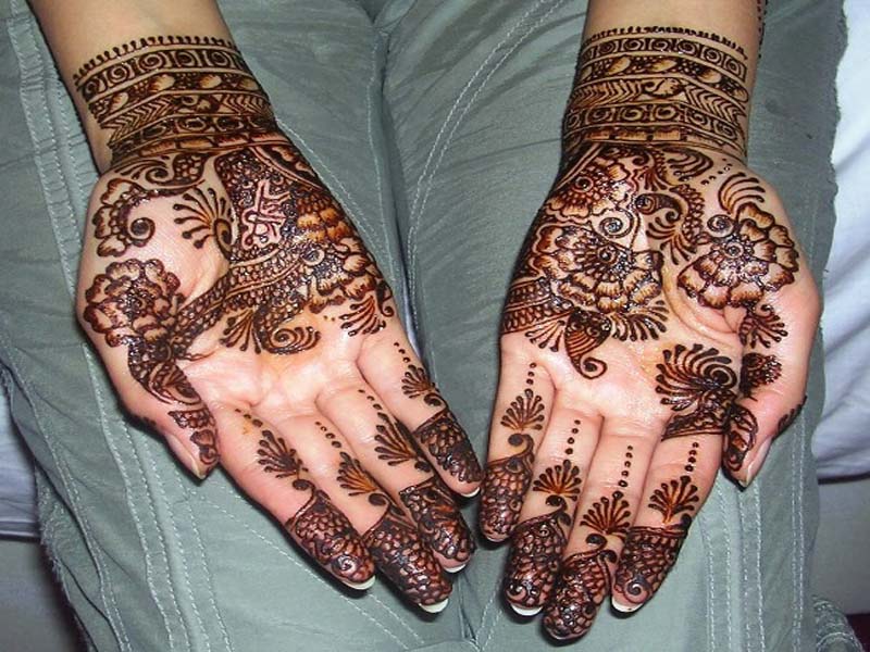8 Awesome and Exquisite Mughlai Mehndi Designs | I Fashion Styles