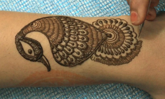 25 Cute And Easy Round Mehndi Designs With Pictures | I Fashion Styles