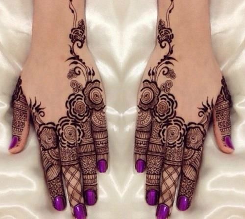 9 Best Dussehra (Navratri) Mehendi Designs 2023