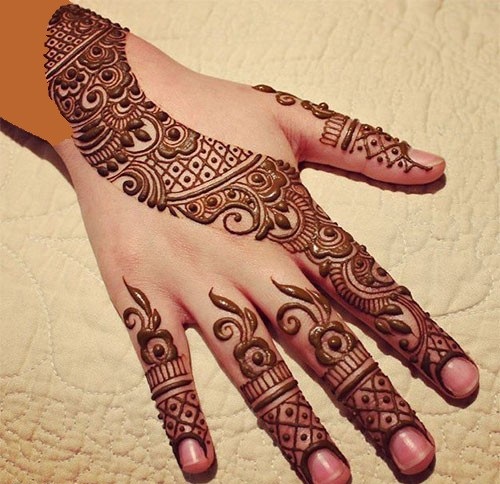 9 Best Dussehra (Navratri) Mehendi Designs 2023