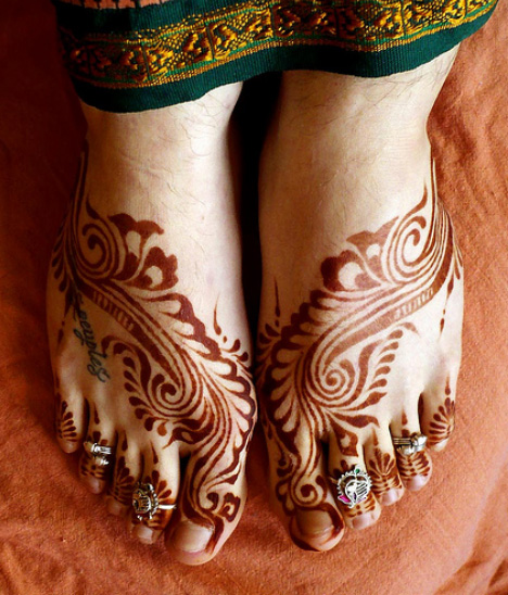 9 Unbeatable Bollywood Mehndi Designs with Pictures | I Fashion Styles