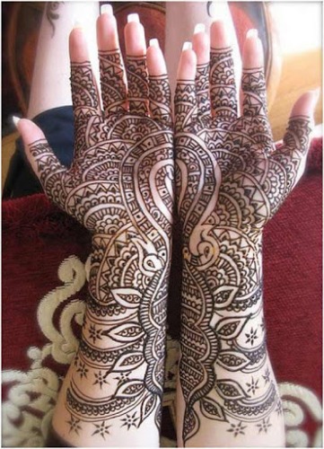 15 Cute and Easy Black Mehndi Designs with Photos | I Fashion Styles