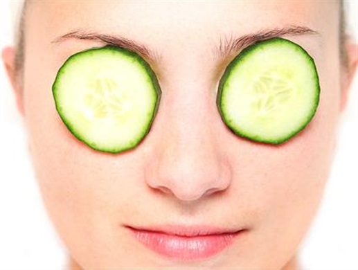 15 Traditional Ayurvedic Treatments For Dark Circles