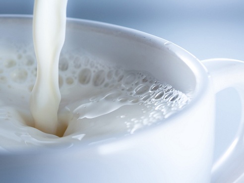 10 Homemade Turmeric Face Packs for Glowing Flawless Skin