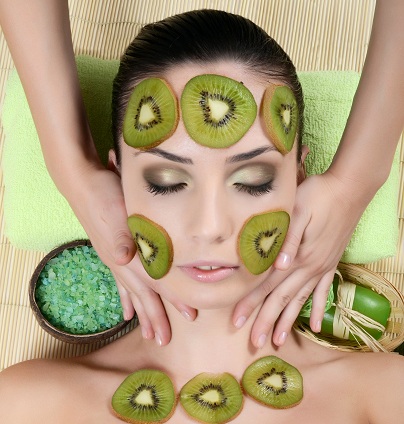 10 DIY Amazing Fruit Face Packs You Need to Try Out Now