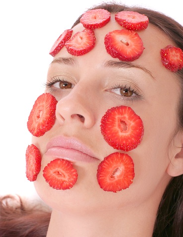 10 DIY Amazing Fruit Face Packs You Need to Try Out Now