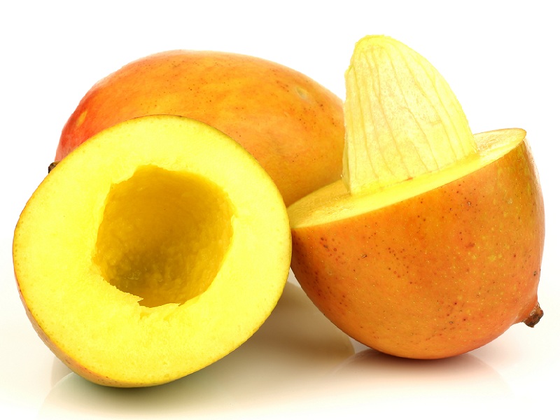 10 Best Homemade Mango Face Packs for Ever-Youthful Skin