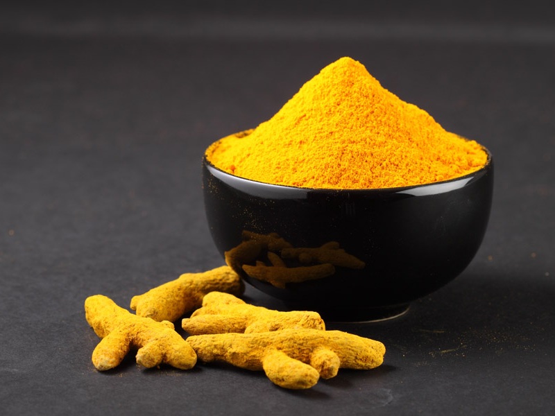 Turmeric For Glowing Skin – 6 Super Home Remedies!