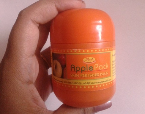 Get Radiant Skin with These DIY Apple Face Packs