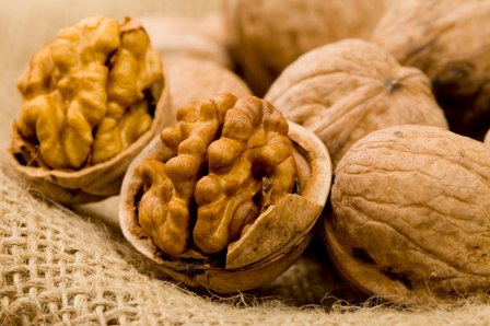 Dry Fruits For Skin: 9 Varieties to Know About