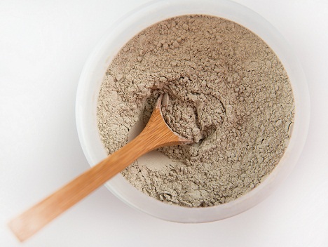 15 Practical Home Remedies for Oily Skin You Can Try