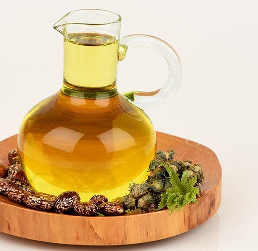 9 Best Home Remedies and Tips to Remove Pimples on Lip